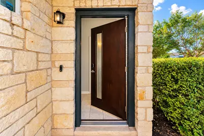 9508 Whisper Willow Boulevard, Manor, TX 78653 - Photo 2