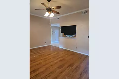 2607 Cherrylawn Drive, Taylor, TX 76574 - Photo 8