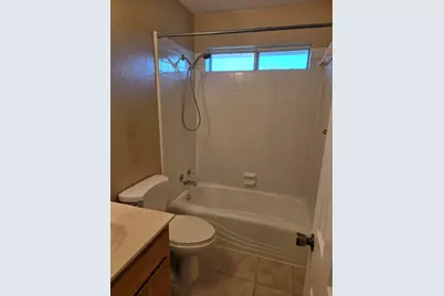 2607 Cherrylawn Drive, Taylor, TX 76574 - Photo 16