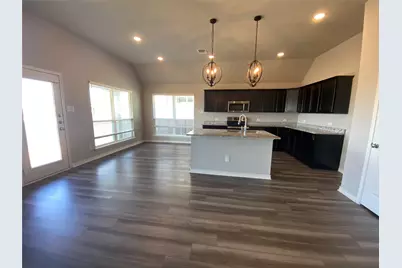 806 Hollyhock Drive, Temple, TX 76502 - Photo 4