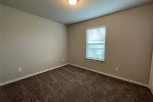 806 Hollyhock Dr, Temple, TX 76502 - Photo 8
