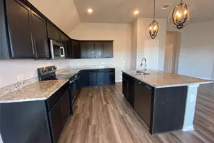 806 Hollyhock Dr, Temple, TX 76502 - Photo 8