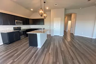 806 Hollyhock Dr, Temple, TX 76502 - Photo 6