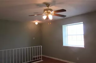 2208 Mission Hill Dr, Austin, TX 78741 - Photo 14