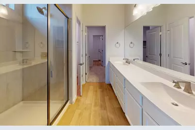 7010 Woodford Way, Austin, TX 78744 - Photo 2