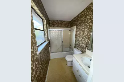 205 Hughson Drive, San Marcos, TX 78666 - Photo 10