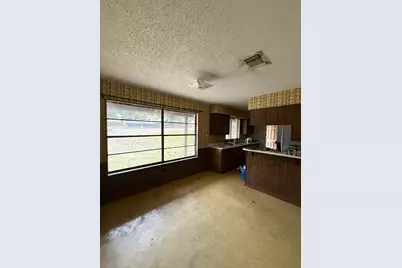 205 Hughson Drive, San Marcos, TX 78666 - Photo 2