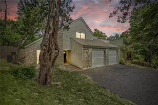 6004 Shadow Valley Cove, Austin, TX 78731 - Photo 2