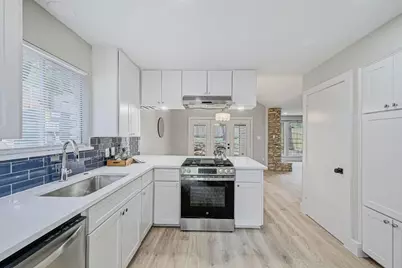 6004 Shadow Valley Cove #B, Austin, TX 78731 - Photo 12