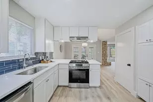 6004 Shadow Valley Cove, Austin, TX 78731 - Photo 12