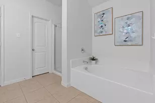 1336 Twin Estates Dr, Kyle, TX 78640 - Photo 16