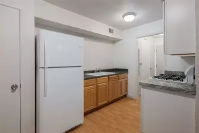 2201 Mission Hill Circle #4, Austin, TX 78741 - Photo 4