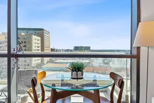 555 E 5th, Austin, TX 78701 - Photo 10