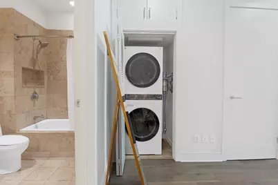 555 E 5th #817, Austin, TX 78701 - Photo 24