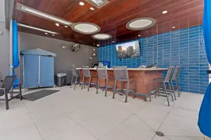 555 E 5th, Austin, TX 78701 - Photo 38