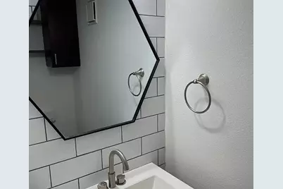 2018 W Rundberg Lane #16C, Austin, TX 78758 - Photo 2