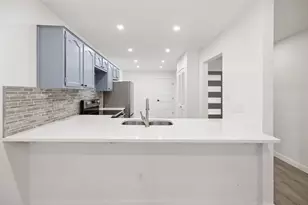 7211 Lakewood Dr, Austin, TX 78750 - Photo 10