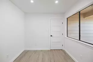 7211 Lakewood Dr, Austin, TX 78750 - Photo 10