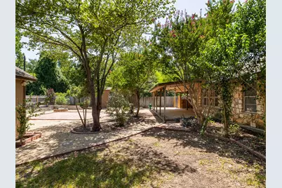 2101 Kent Street, Taylor, TX 76574 - Photo 12