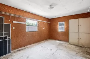 2101 Kent St, Taylor, TX 76574 - Photo 36
