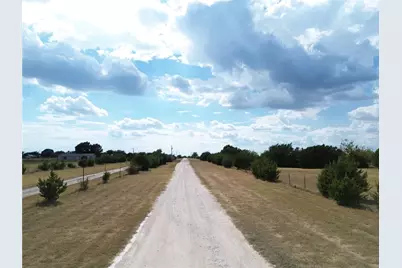 2000 County Road 251 Road, Florence, TX 76527 - Photo 26