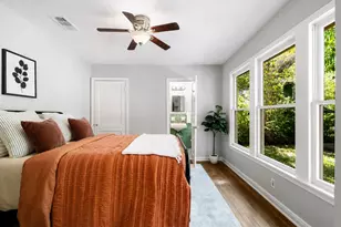 807 E 49th St, Austin, TX 78751 - Photo 6