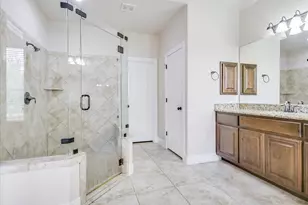 8813 Fescue Ln, Austin, TX 78738 - Photo 12