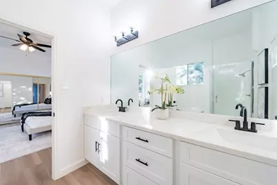 8111 Matchlock Cove, Austin, TX 78729 - Photo 24