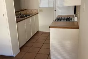 2612 Salado Street St, Austin, TX 78705 - Photo 8