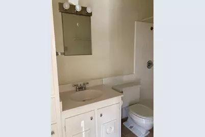 2612 Salado Street Street #206, Austin, TX 78705 - Photo 6