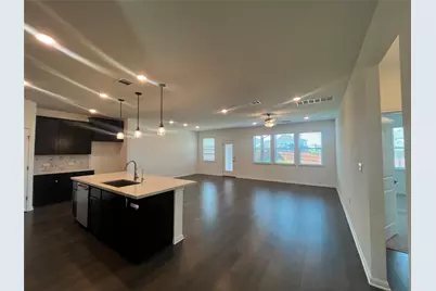 15220 Holloway Drive, Pflugerville, TX 78660 - Photo 14