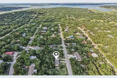 1427 Bonnyview Drive, Canyon Lake, TX 78133 - Photo 20