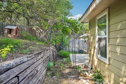 1427 Bonnyview Drive, Canyon Lake, TX 78133 - Photo 22