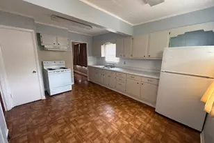220 Main St, Fentress, TX 78622 - Photo 10