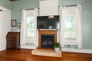 515 Wolf St, Schulenburg, TX 78956 - Photo 6