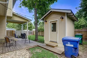 1103 Farm St, Bastrop, TX 78602 - Photo 22