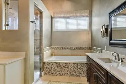 8225 Carranzo Drive, Austin, TX 78735 - Photo 16