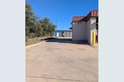 1511 US Hwy 290 Highway, Dripping Springs, TX 78620 - Photo 28