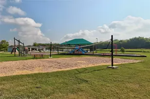 125 Bayliss St, Hutto, TX 78634 - Photo 38