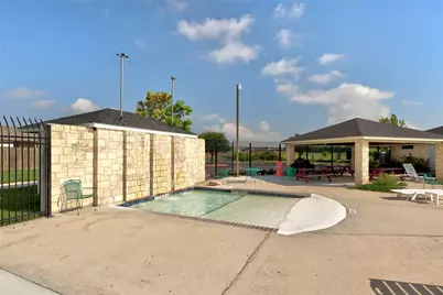125 Bayliss Street, Hutto, TX 78634 - Photo 40