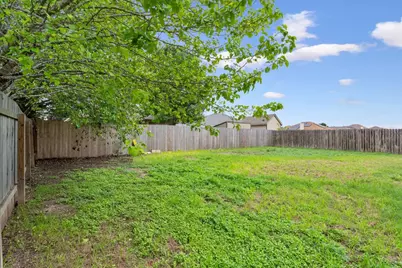 125 Bayliss Street, Hutto, TX 78634 - Photo 24
