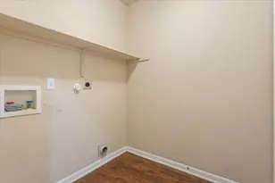 125 Bayliss St, Hutto, TX 78634 - Photo 24