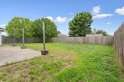125 Bayliss Street, Hutto, TX 78634 - Photo 28