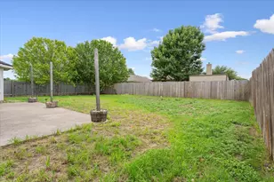 125 Bayliss St, Hutto, TX 78634 - Photo 28