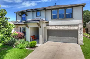 236 Mary Max Cir, San Marcos, TX 78666 - Photo 2