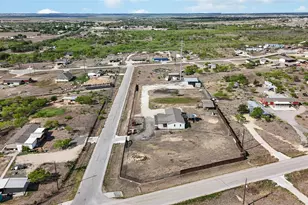 13708 Optimismo Ter, Kyle, TX 78640 - Photo 30