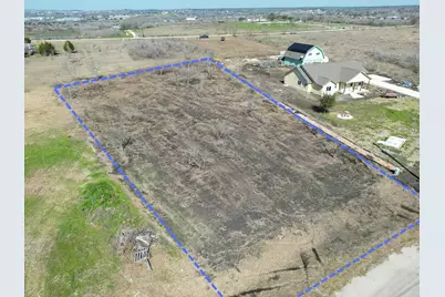 433 E Ridge Lane, Kyle, TX 78640 - Photo 1