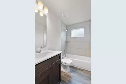 221 Comet Pointe Drive, Georgetown, TX 78628 - Photo 24