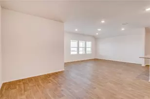 821 Indigo Wy, Seguin, TX 78155 - Photo 2