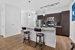 1900 Barton Springs Rd, Austin, TX 78704 - Photo 12